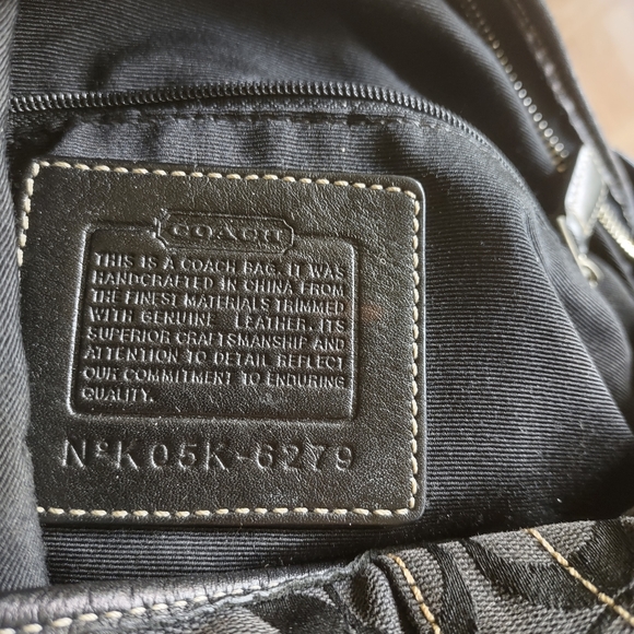 Authentic Coach bag - Picture 4 of 6